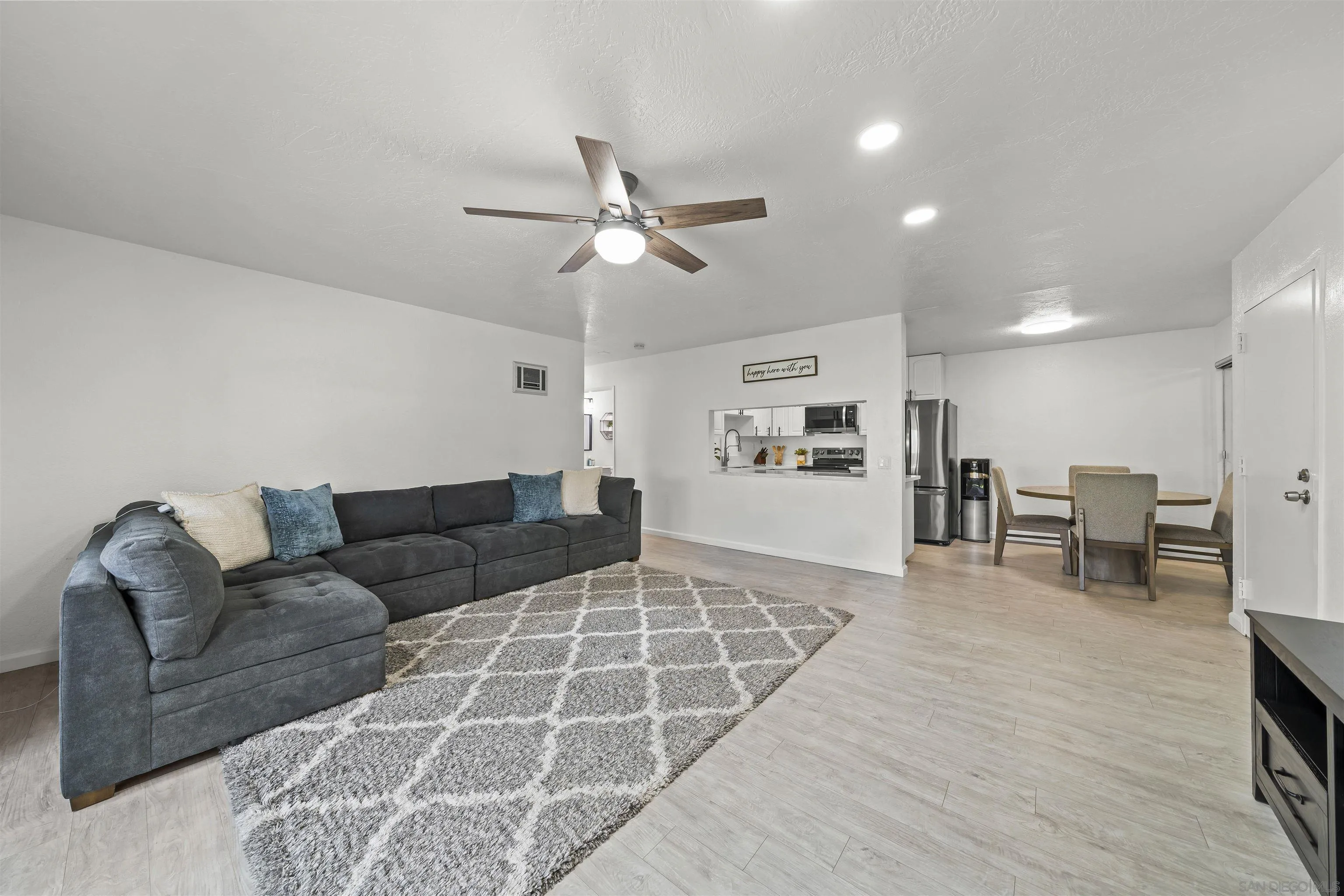 598 Telegraph Canyon Road, Unit D Chula Vista, CA 91910 - Photo 2 of 38