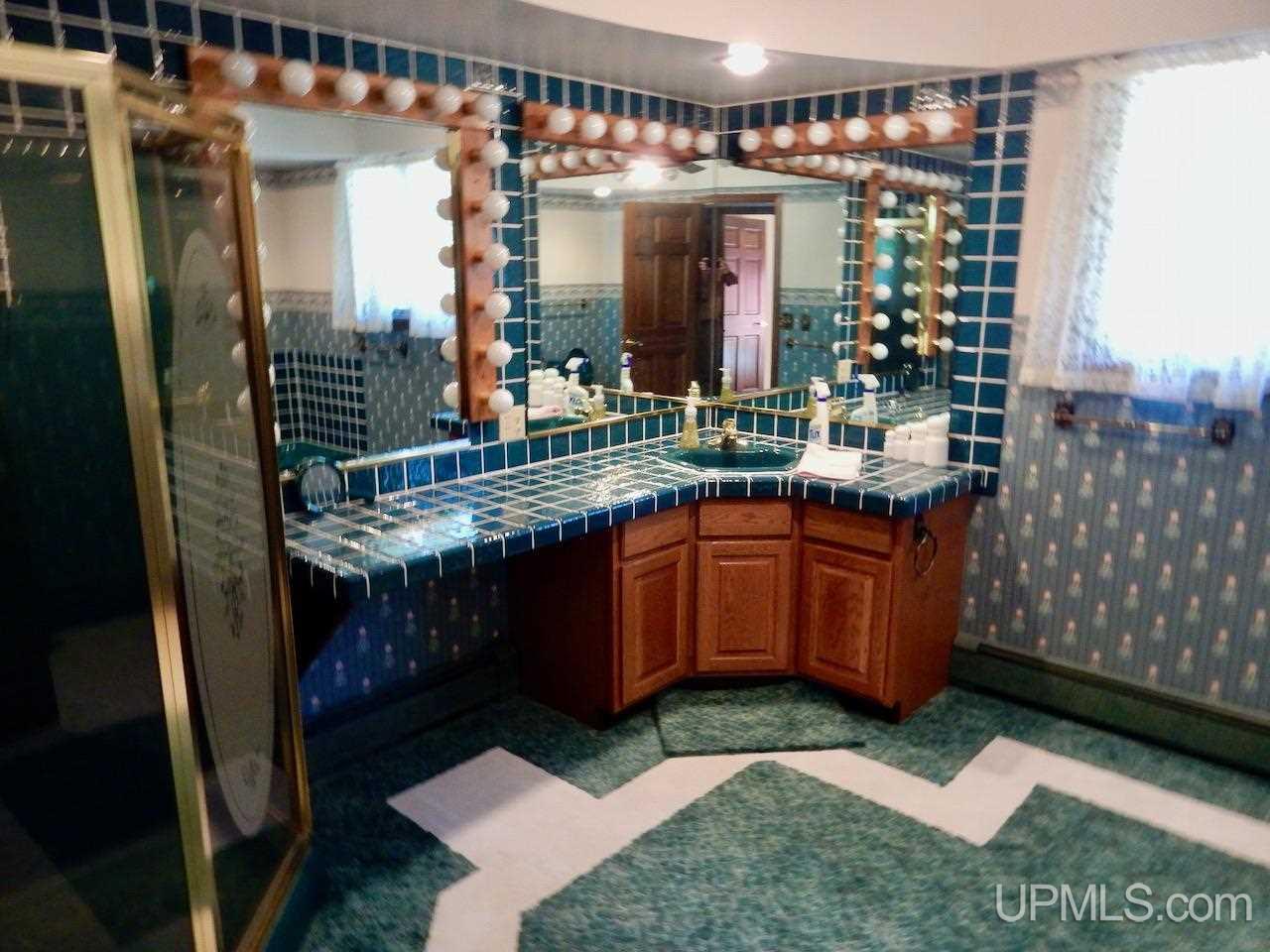 612 West Gulliver Lake Road Gulliver, MI 49840 - Photo 19 of 27 Gallery Image 19