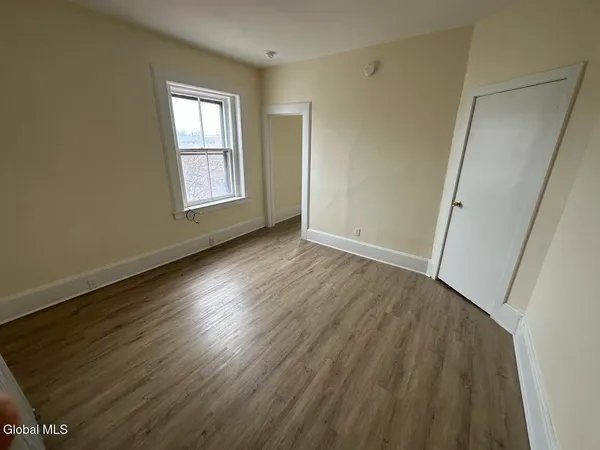 $1,100 | 16 Caroline Street, Unit 6, Saratoga Springs, NY 12866