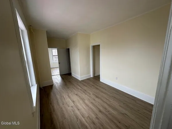 $1,100 | 16 Caroline Street, Unit 6, Saratoga Springs, NY 12866