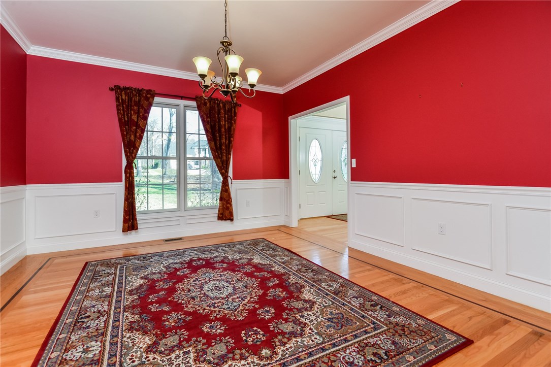 365 Cottrell Road Tiverton, RI 02878 - Photo 9 of 28