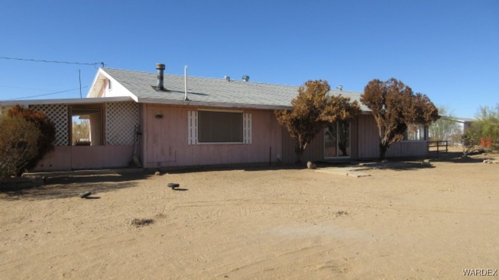 3425 Mobile Road Golden Valley, AZ 86413 - Photo 1 of 22 Front of Structure