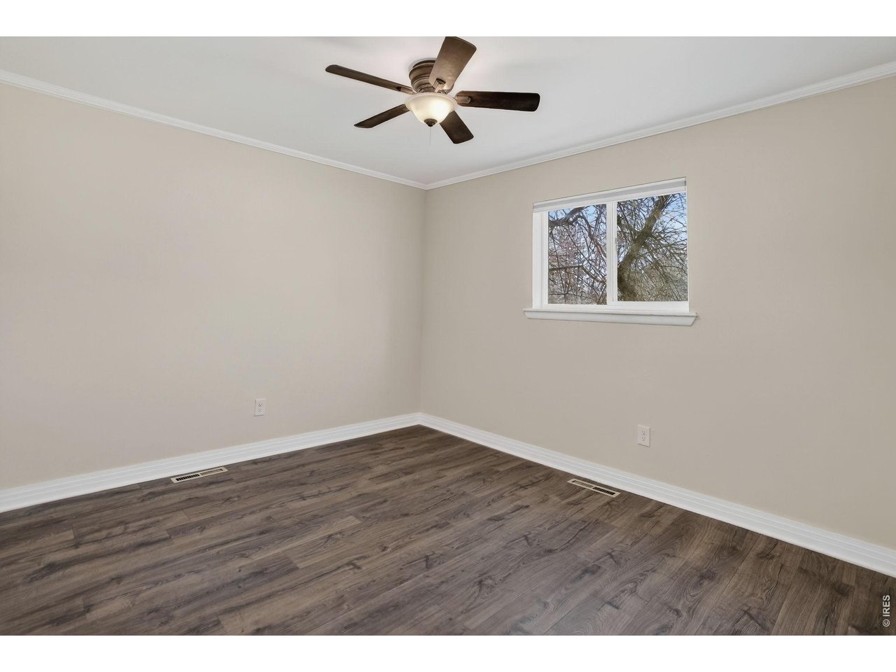 6398 Twin Lakes Road Boulder, CO 80301 - Photo 14 of 30 Third Room Upstairs