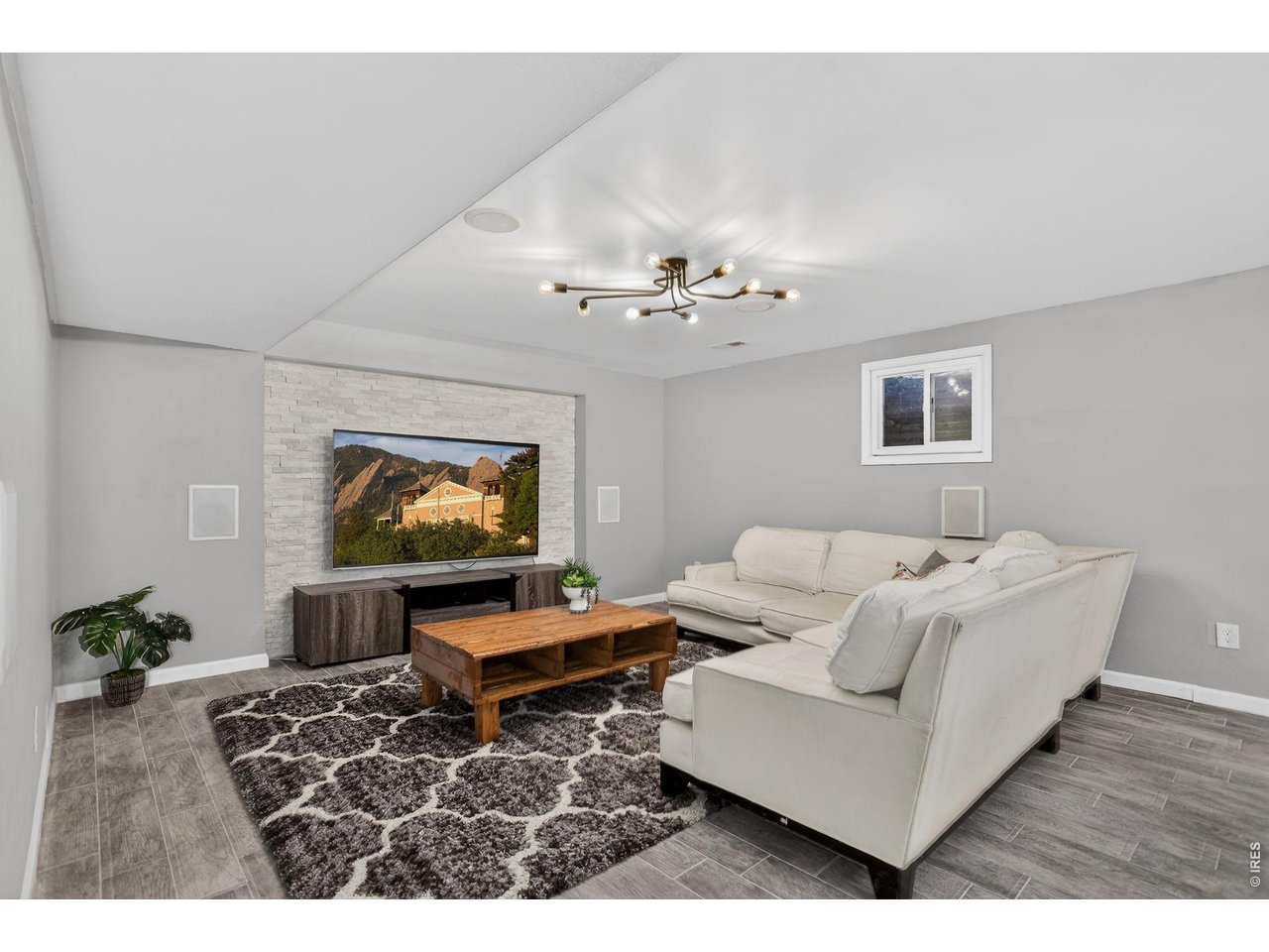6398 Twin Lakes Road Boulder, CO 80301 - Photo 15 of 30 Living Room Downstairs
