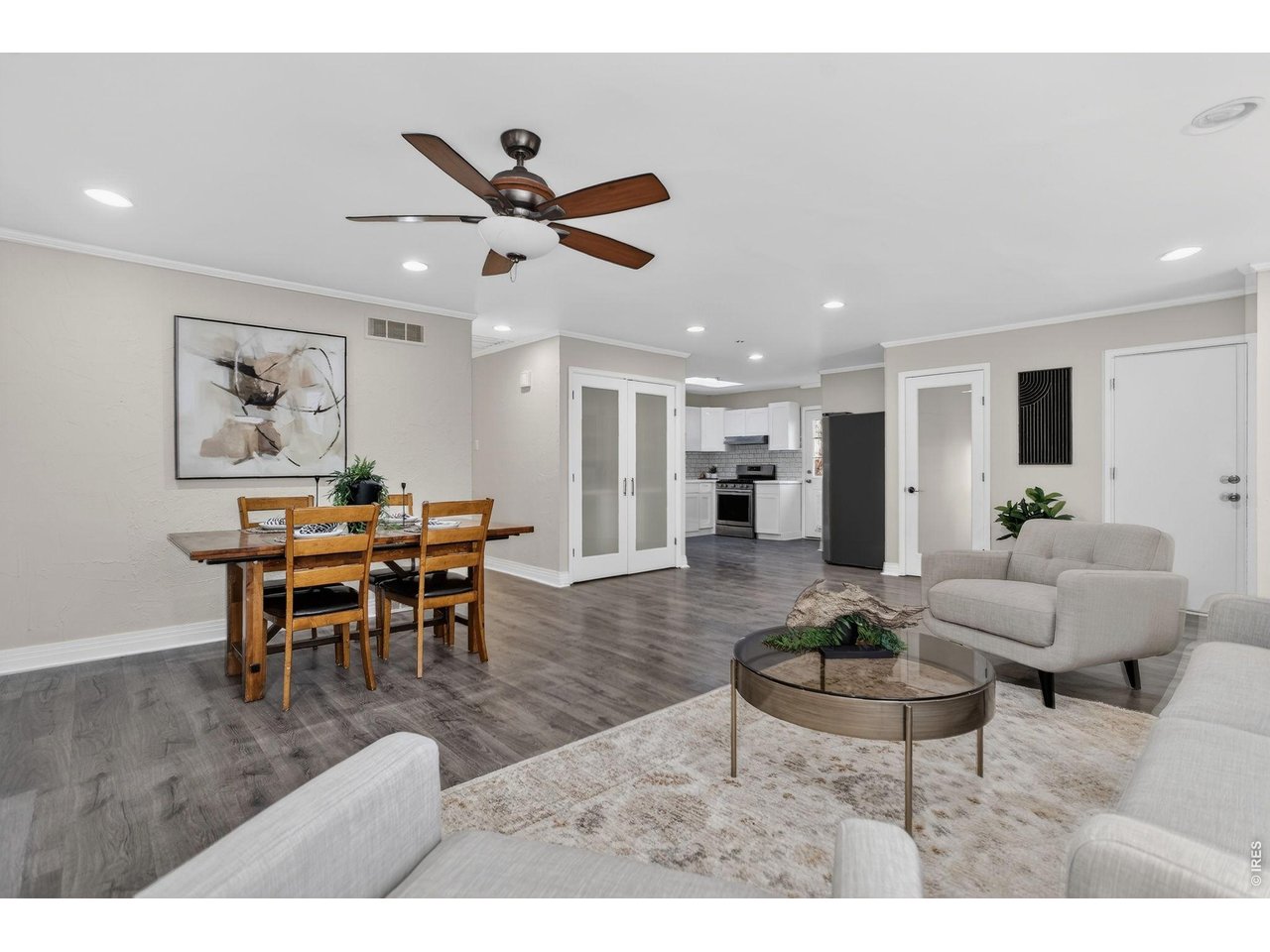6398 Twin Lakes Road Boulder, CO 80301 - Photo 6 of 30 Living Room