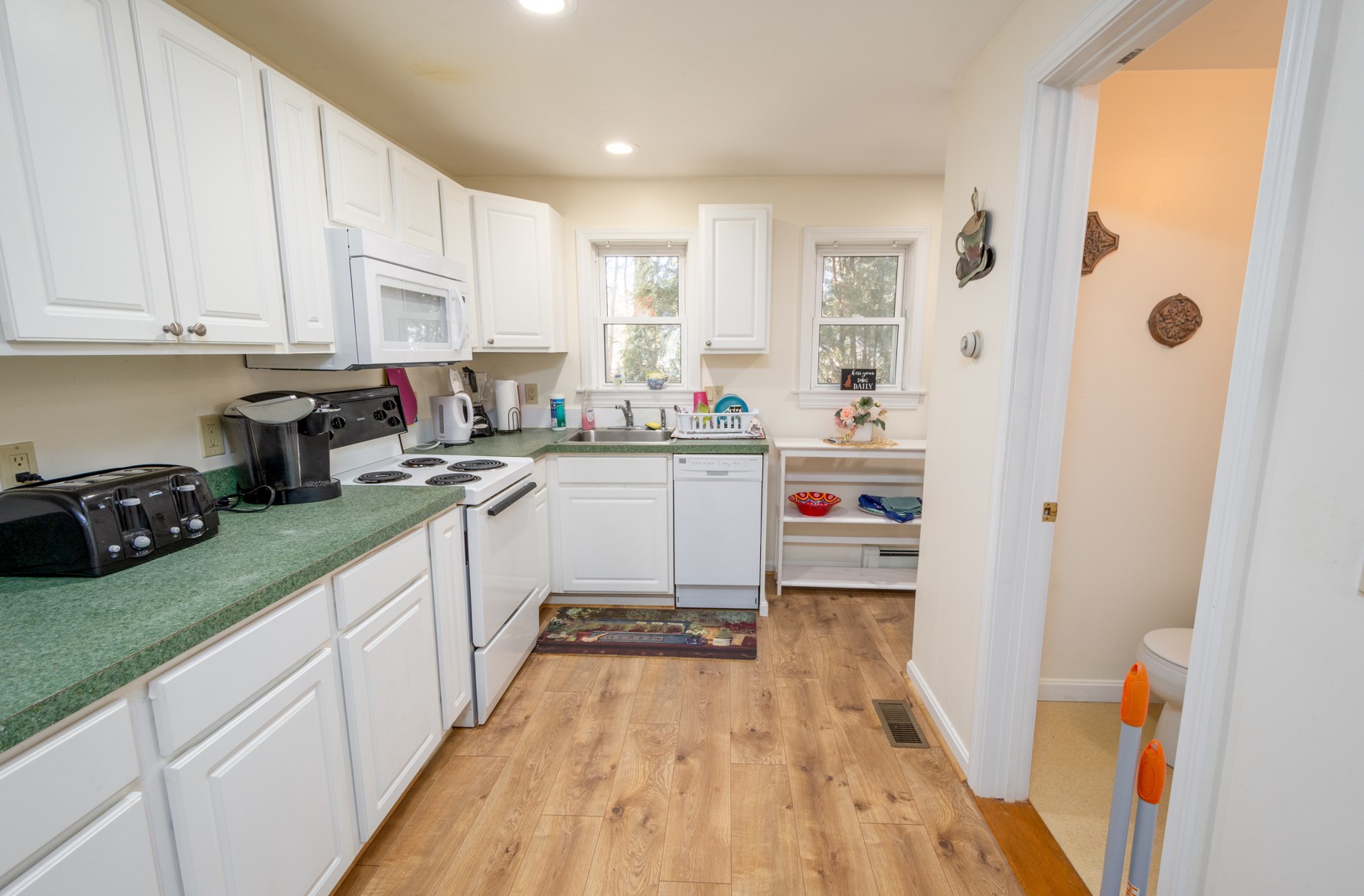 16 Hill Road, Unit 12 Tilton, NH 03276 - Photo 2 of 18