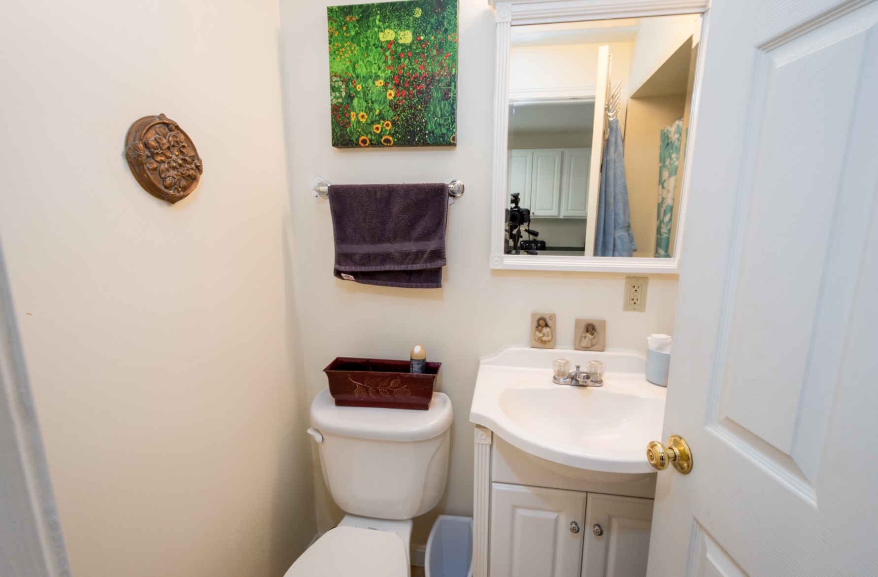 16 Hill Road, Unit 12 Tilton, NH 03276 - Photo 12 of 18