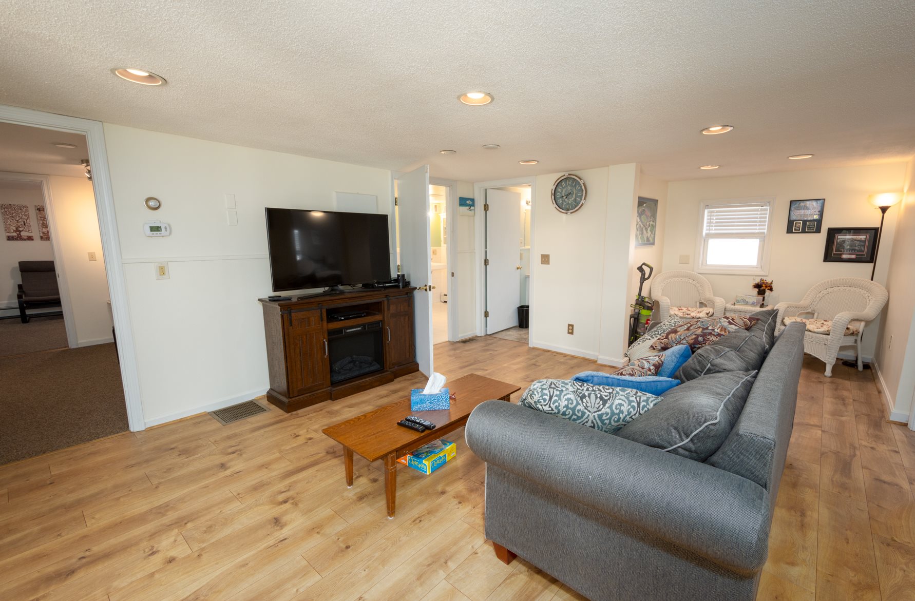 16 Hill Road, Unit 12 Tilton, NH 03276 - Photo 6 of 18