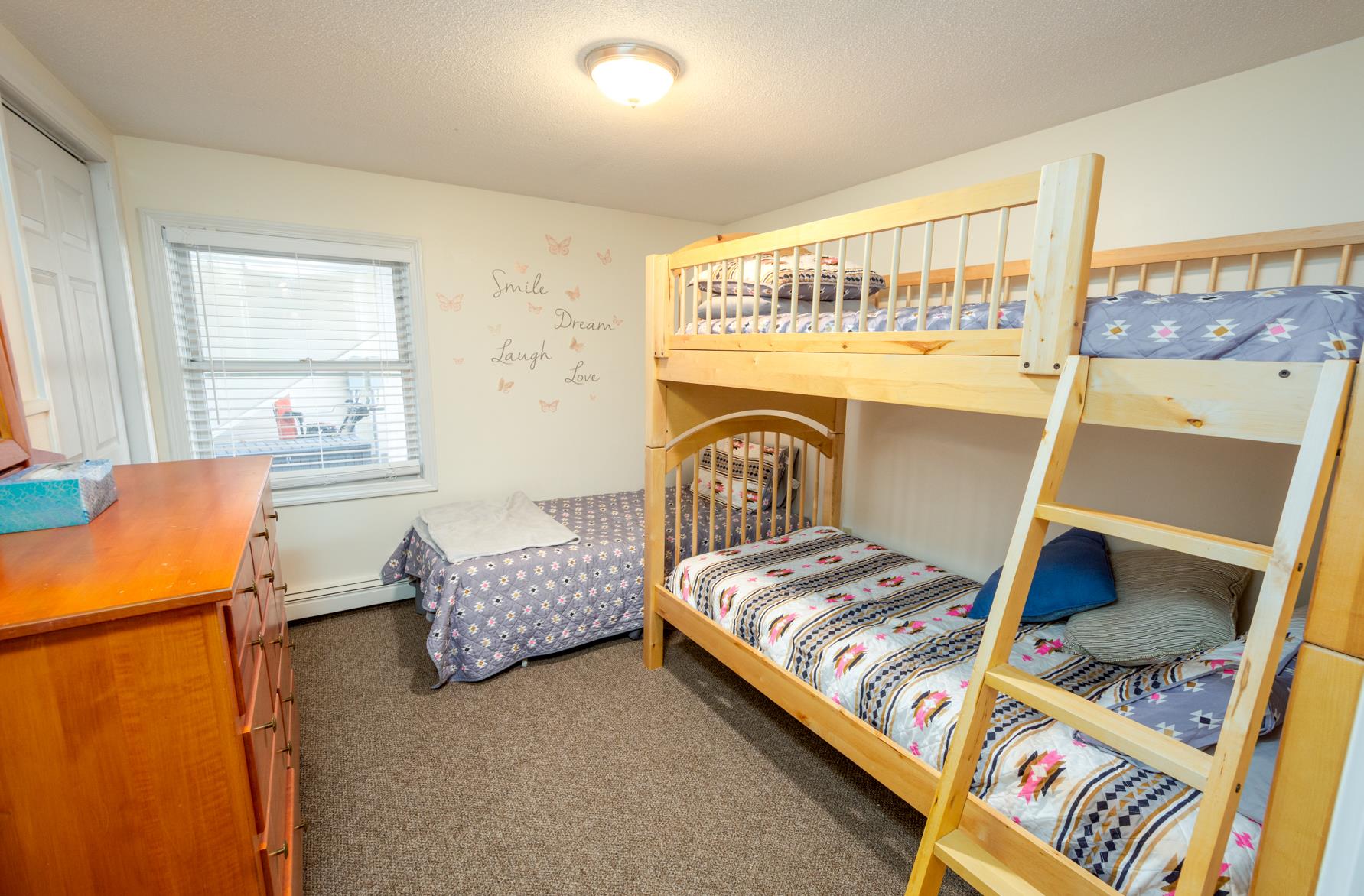 16 Hill Road, Unit 12 Tilton, NH 03276 - Photo 8 of 18