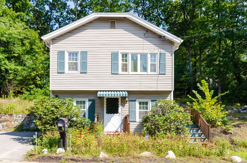 216 Nashua Road Billerica, MA 01862 - Photo 2 of 23 Gallery Image 2
