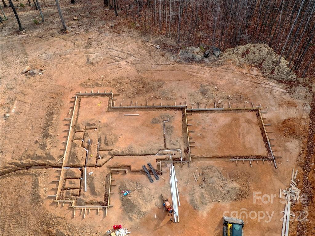 42 Alexander Ridge Way Mill Spring, Unit 118 Mill Spring, NC 28756 - Photo 18 of 35 a view of basket ball court