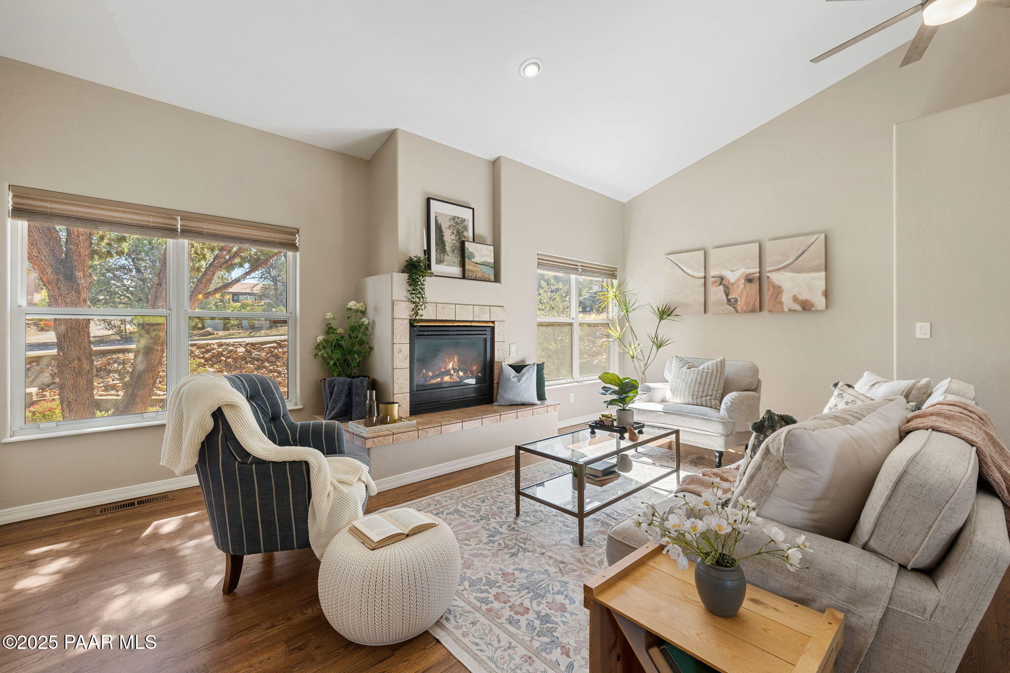 1486 Copper Basin Road Prescott, AZ 86303 - Photo 12 of 38 Living Room