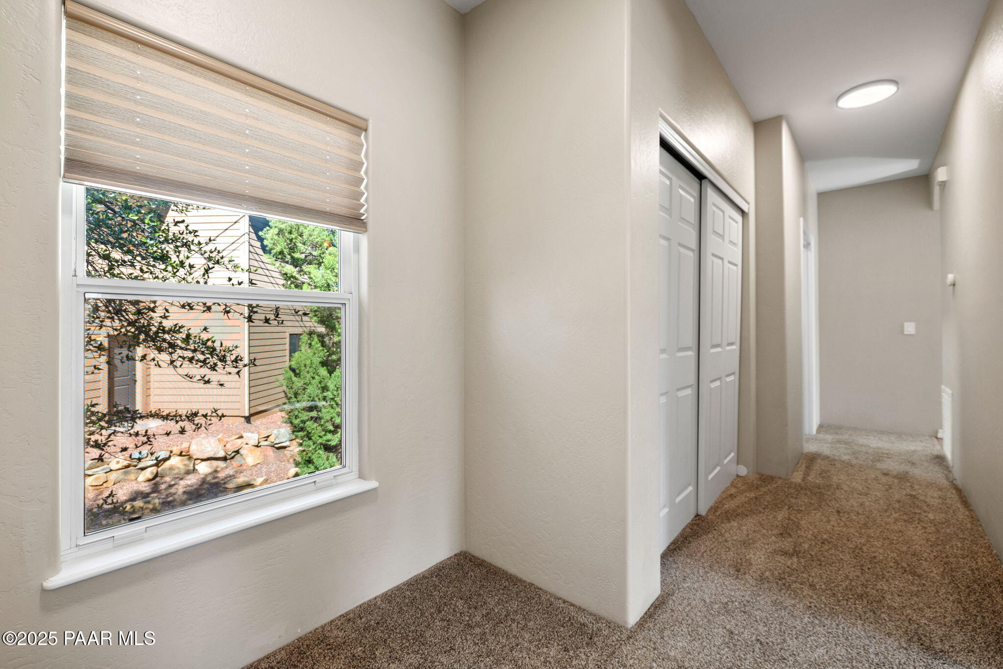 1486 Copper Basin Road Prescott, AZ 86303 - Photo 27 of 38 Hallway