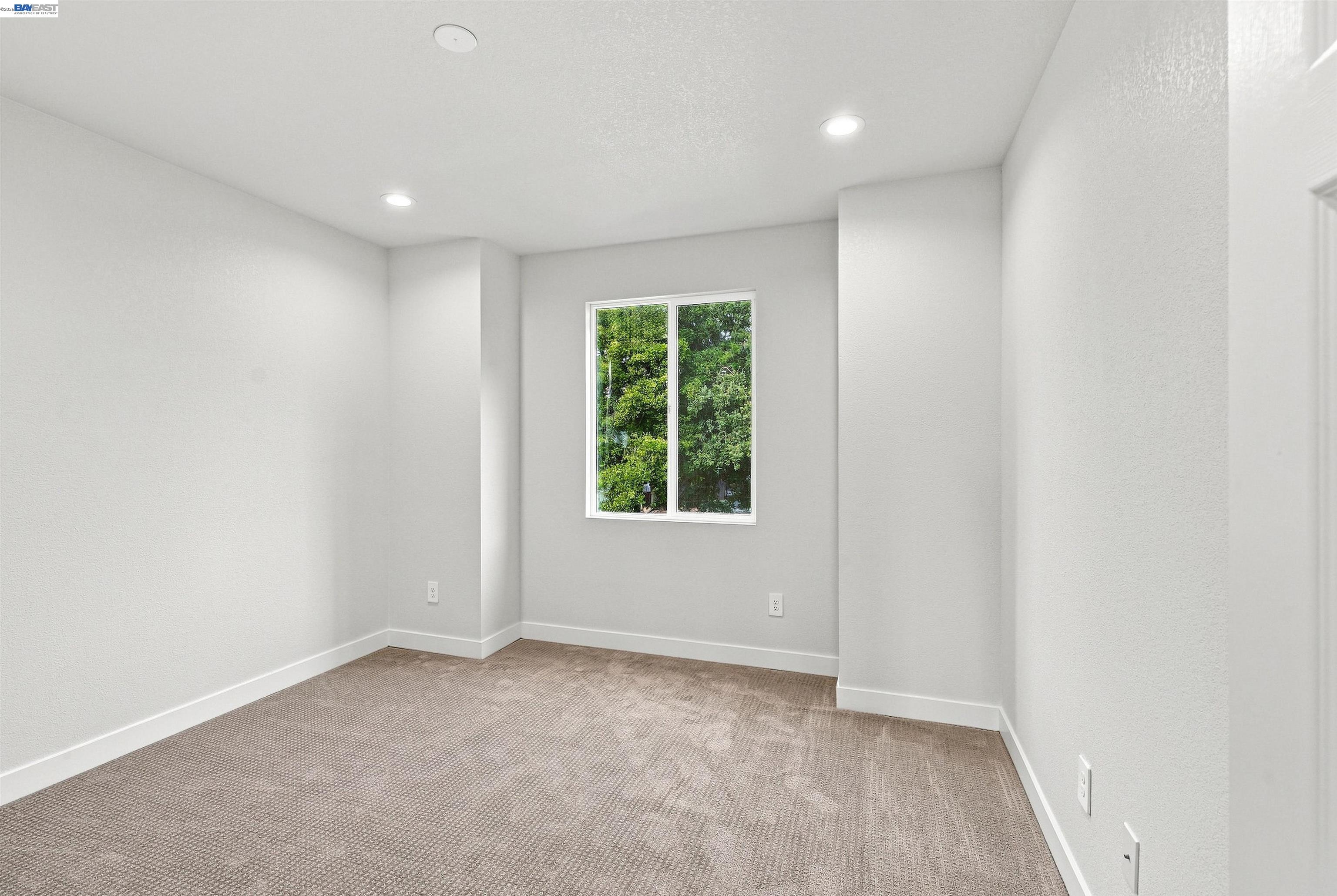 2722 Cowell Road Concord, CA 94518 - Photo 27 of 46 Gallery Image 27