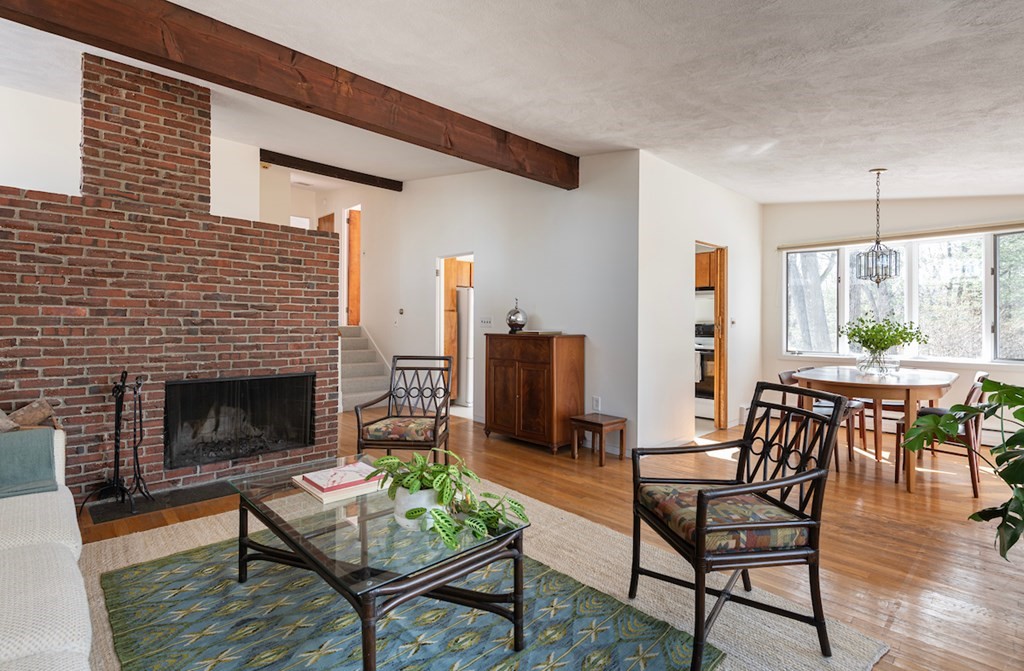 49 Peacock Farm Road Lexington, MA 02421 - Photo 8 of 29
