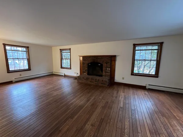 $599,000 | 4448 Vermont Rte 100, Wardsboro, VT 05355