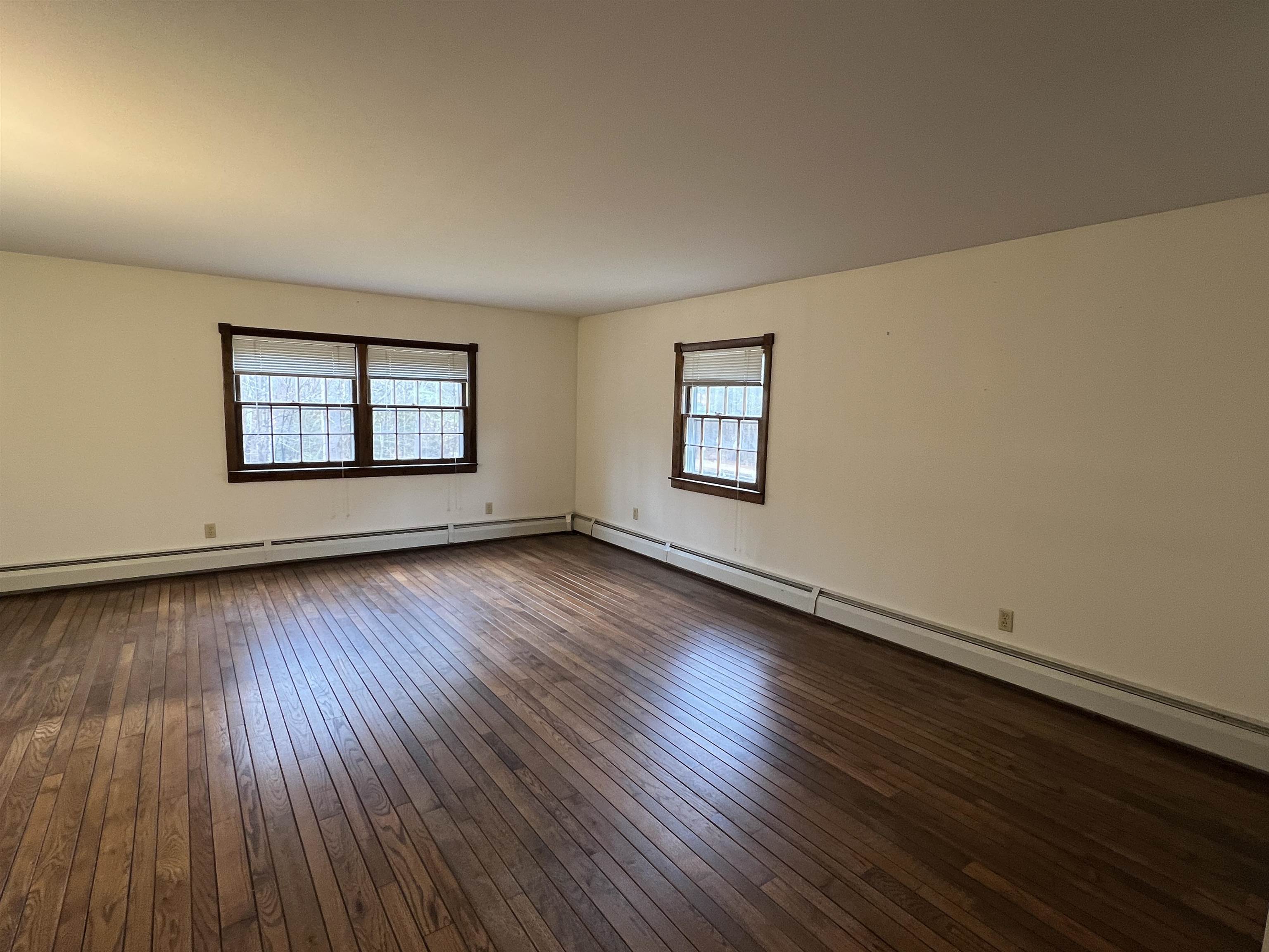 4448 Vermont Rte 100 Wardsboro, VT 05355 - Photo 16 of 37