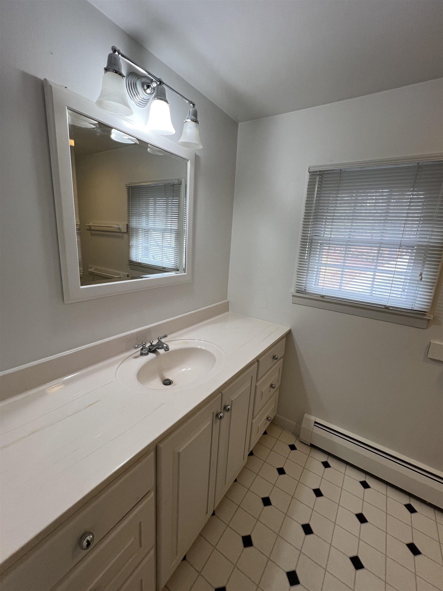 4448 Vermont Rte 100 Wardsboro, VT 05355 - Photo 21 of 37