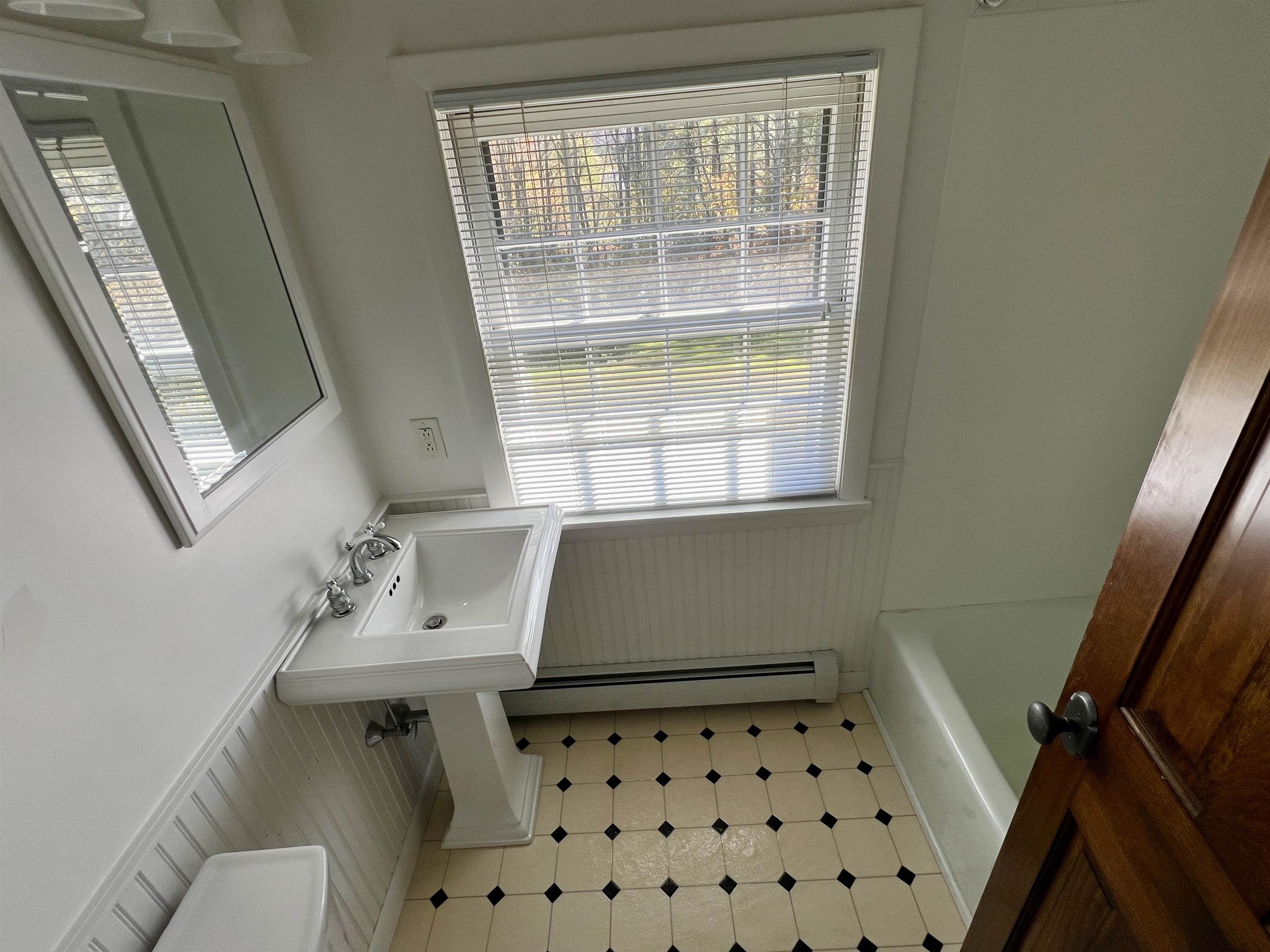 4448 Vermont Rte 100 Wardsboro, VT 05355 - Photo 24 of 45