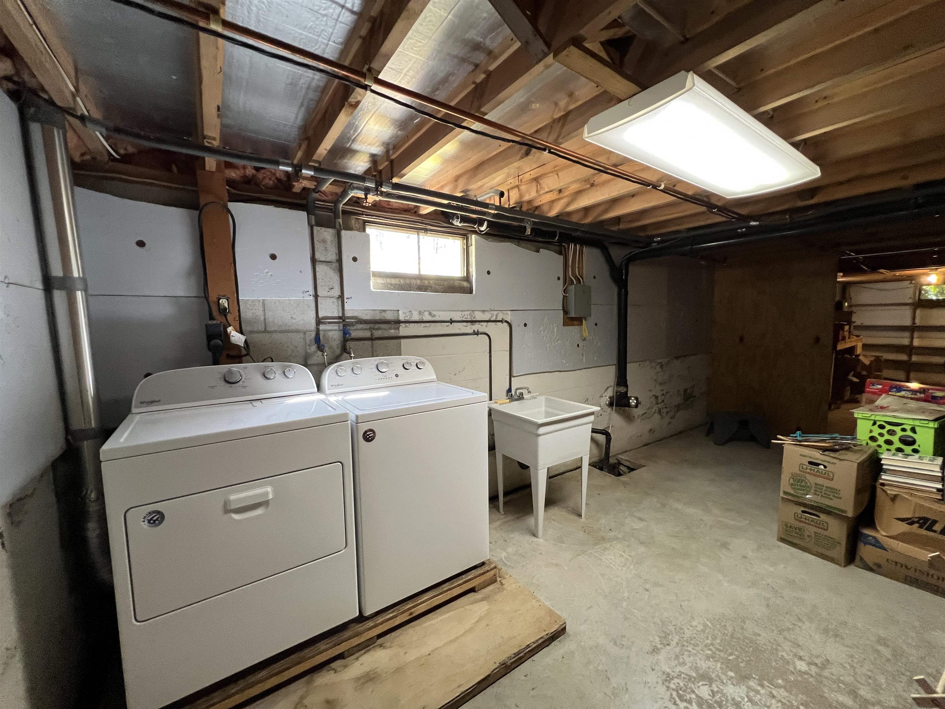 4448 Vermont Rte 100 Wardsboro, VT 05355 - Photo 32 of 37