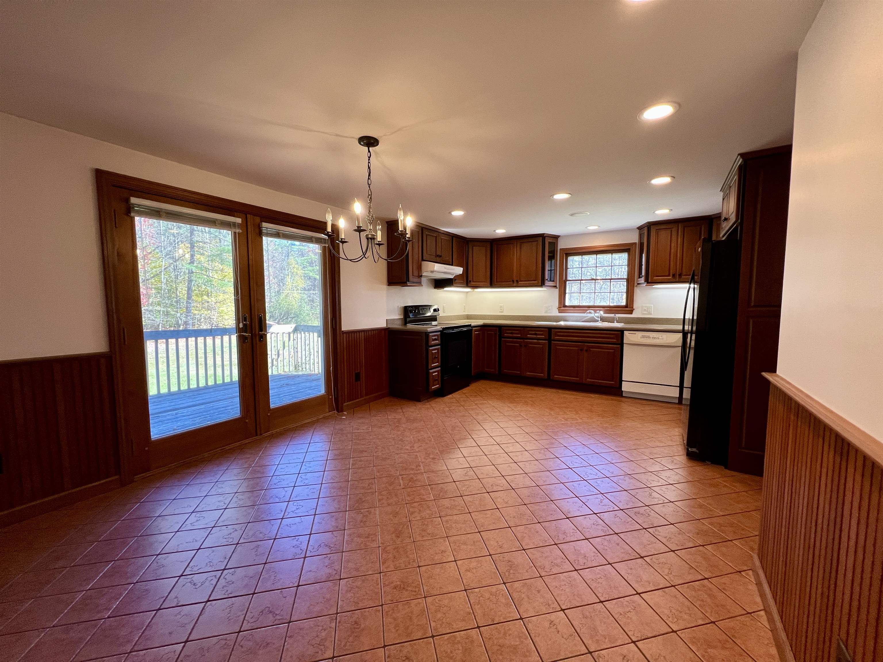 4448 Vermont Rte 100 Wardsboro, VT 05355 - Photo 6 of 45