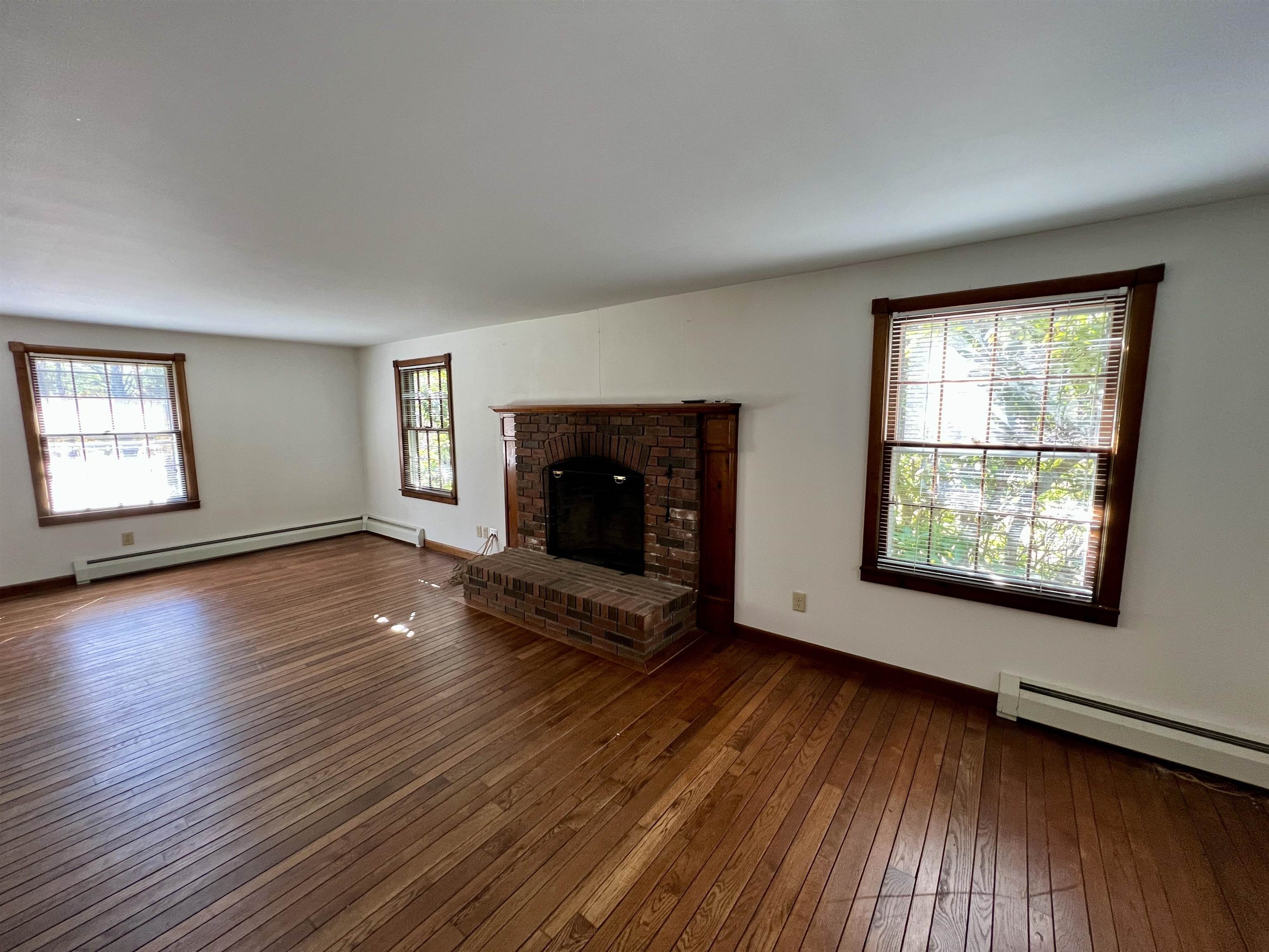 4448 Vermont Rte 100 Wardsboro, VT 05355 - Photo 10 of 45