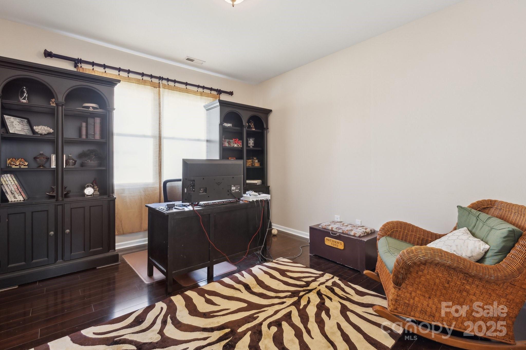 221 Sycamore Creek Road Fort Mill, SC 29708 - Photo 12 of 37 a workspace with furniture and window