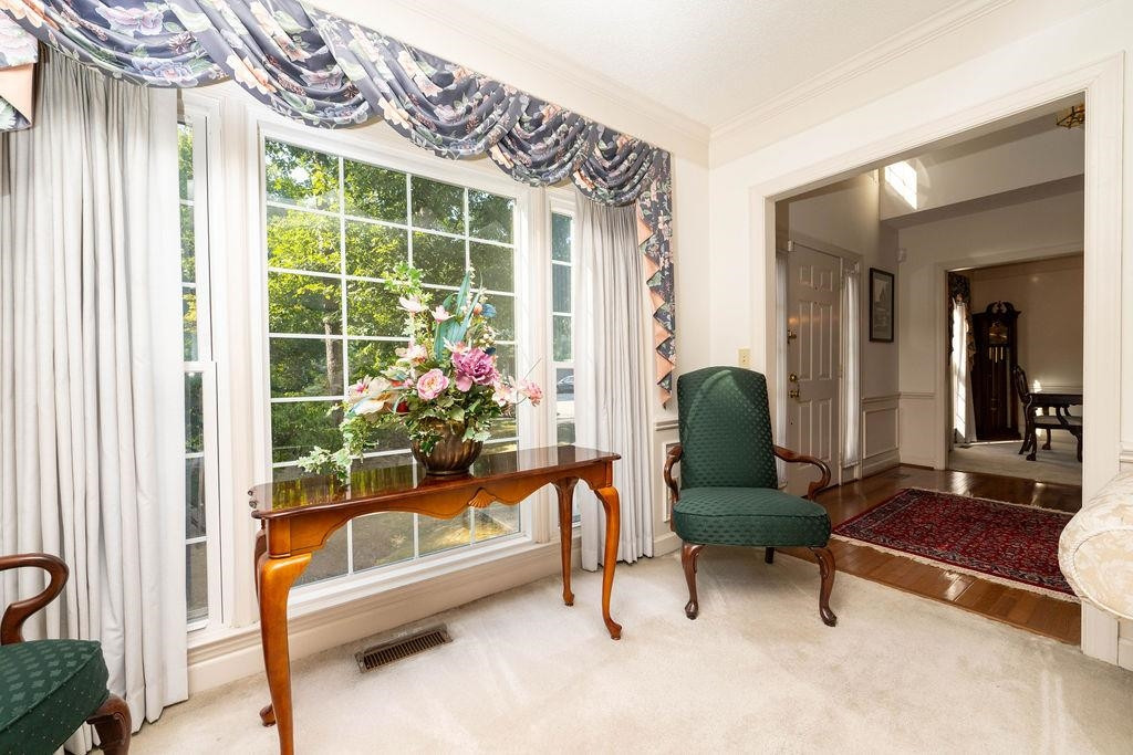 119 Nuttree Way Durham, NC 27713 - Photo 10 of 41 a living room with furniture and a potted plant