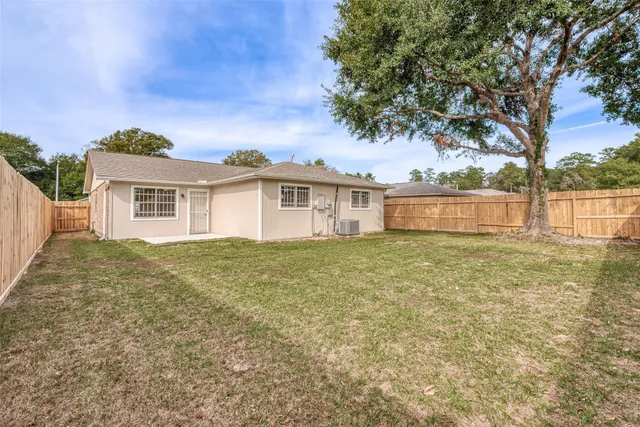 $1,700 | 8714 Valley Flag Drive, Houston, TX 77078