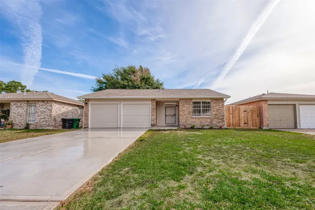 $1,700 | 8714 Valley Flag Drive, Houston, TX 77078