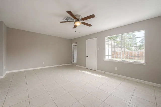 $1,700 | 8714 Valley Flag Drive, Houston, TX 77078