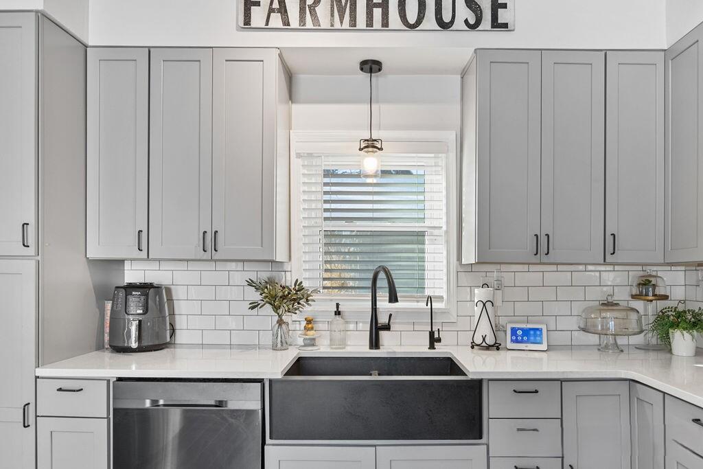 684 Riley Street Hudsonville, MI 49426 - Photo 22 of 24 21