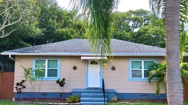 $2,800 | 1701 53rd Street South, Gulfport, FL 33707