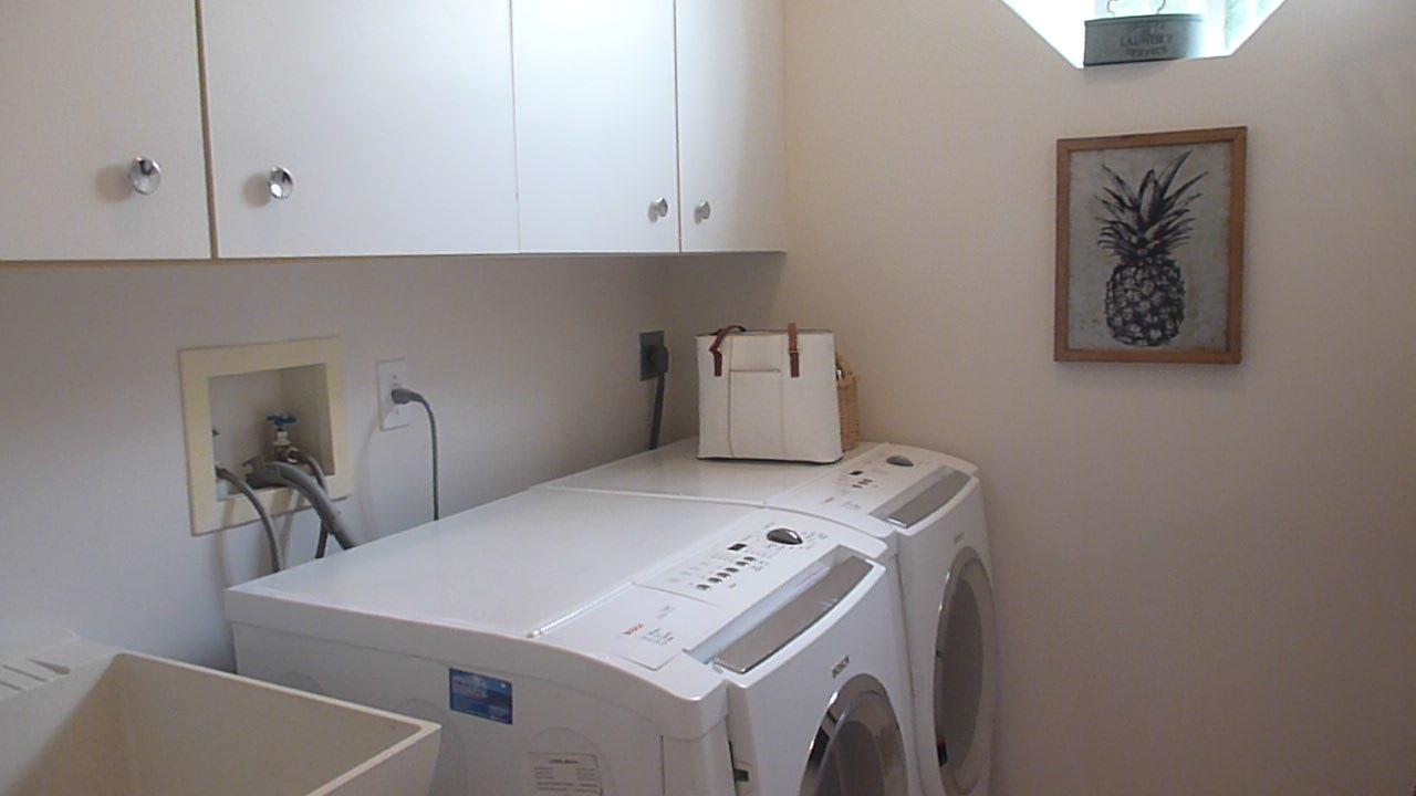 6457 Colomera Drive Boca Raton, FL 33433 - Photo 17 of 22 Laundry Room