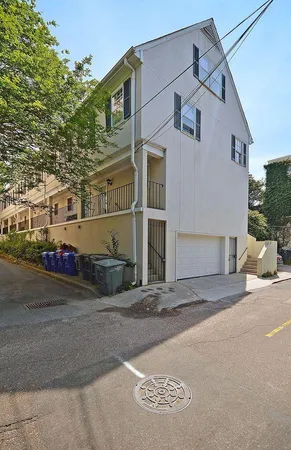 $5,500 | 15 Horlbeck Alley, Unit 7, Charleston, SC 29401