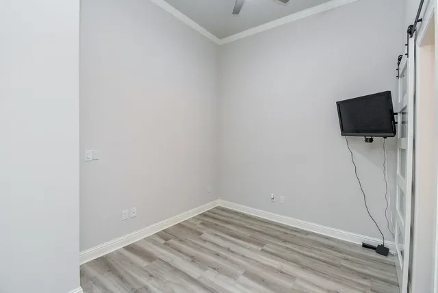 $269,000 | 300 St Joseph Parkway, Unit 421, Houston, TX 77002