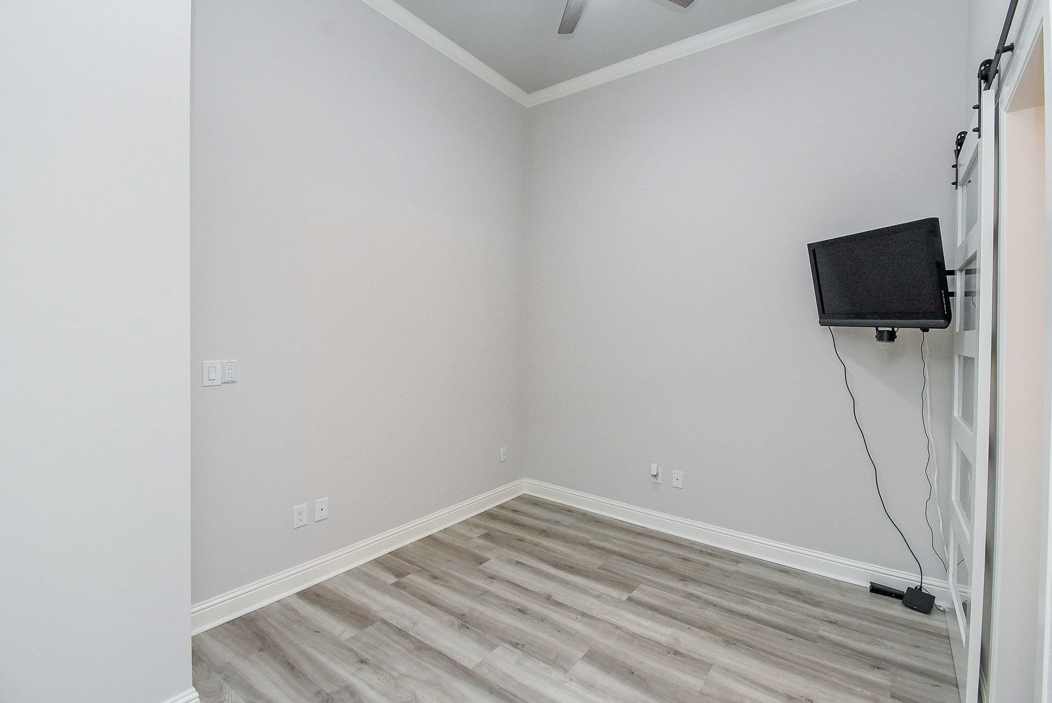 300 St Joseph Parkway, Unit 421 Houston, TX 77002 - Photo 14 of 32 Second bedroom, view 2