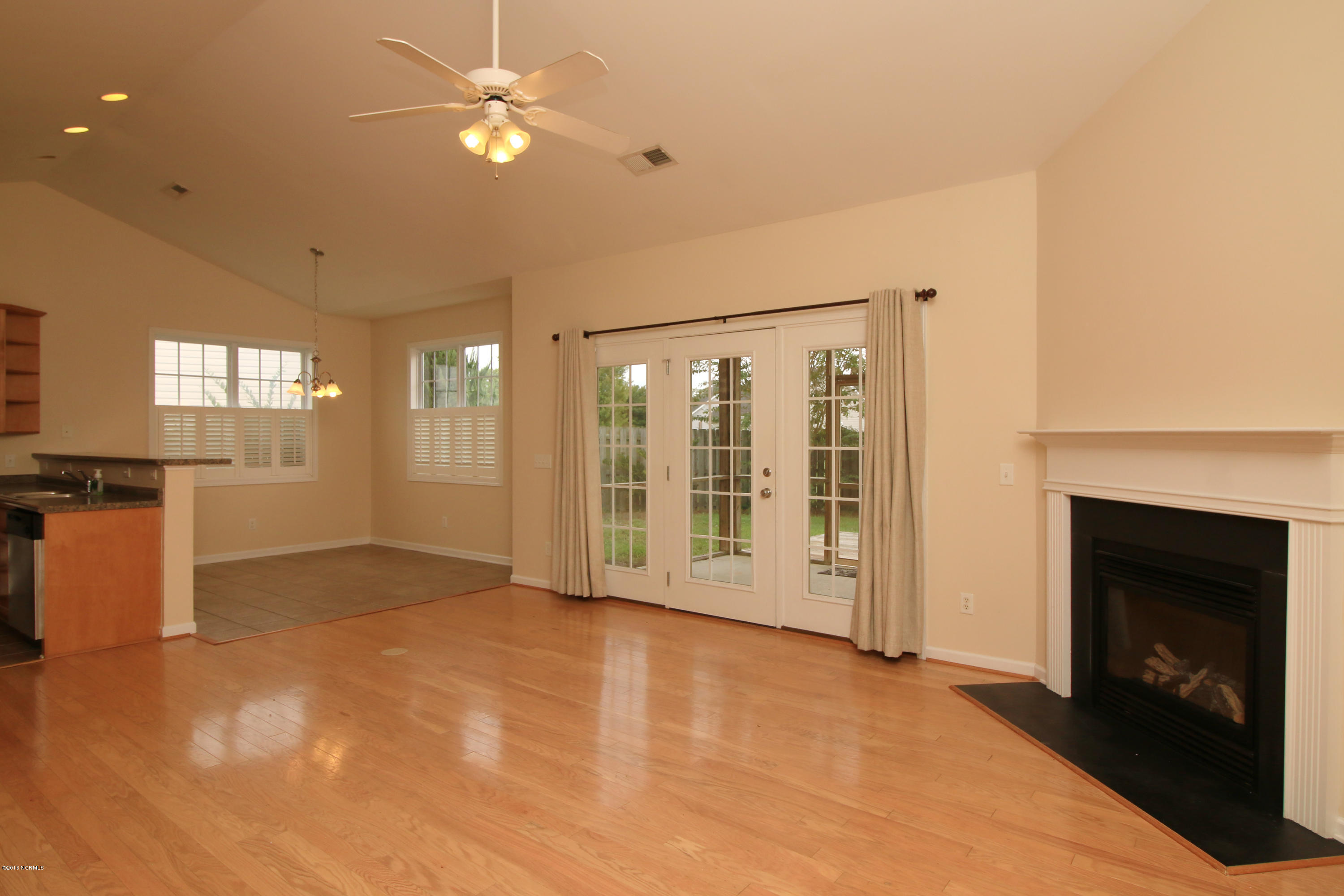 72 Shandy Way Hampstead, NC 28443 - Photo 2 of 19 sw_img_9708_28794958835_o