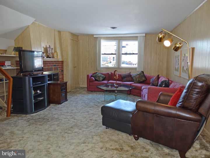 1001 Susan Road Philadelphia, PA 19115 - Photo 17 of 25 a living room with furniture window and flat screen tv