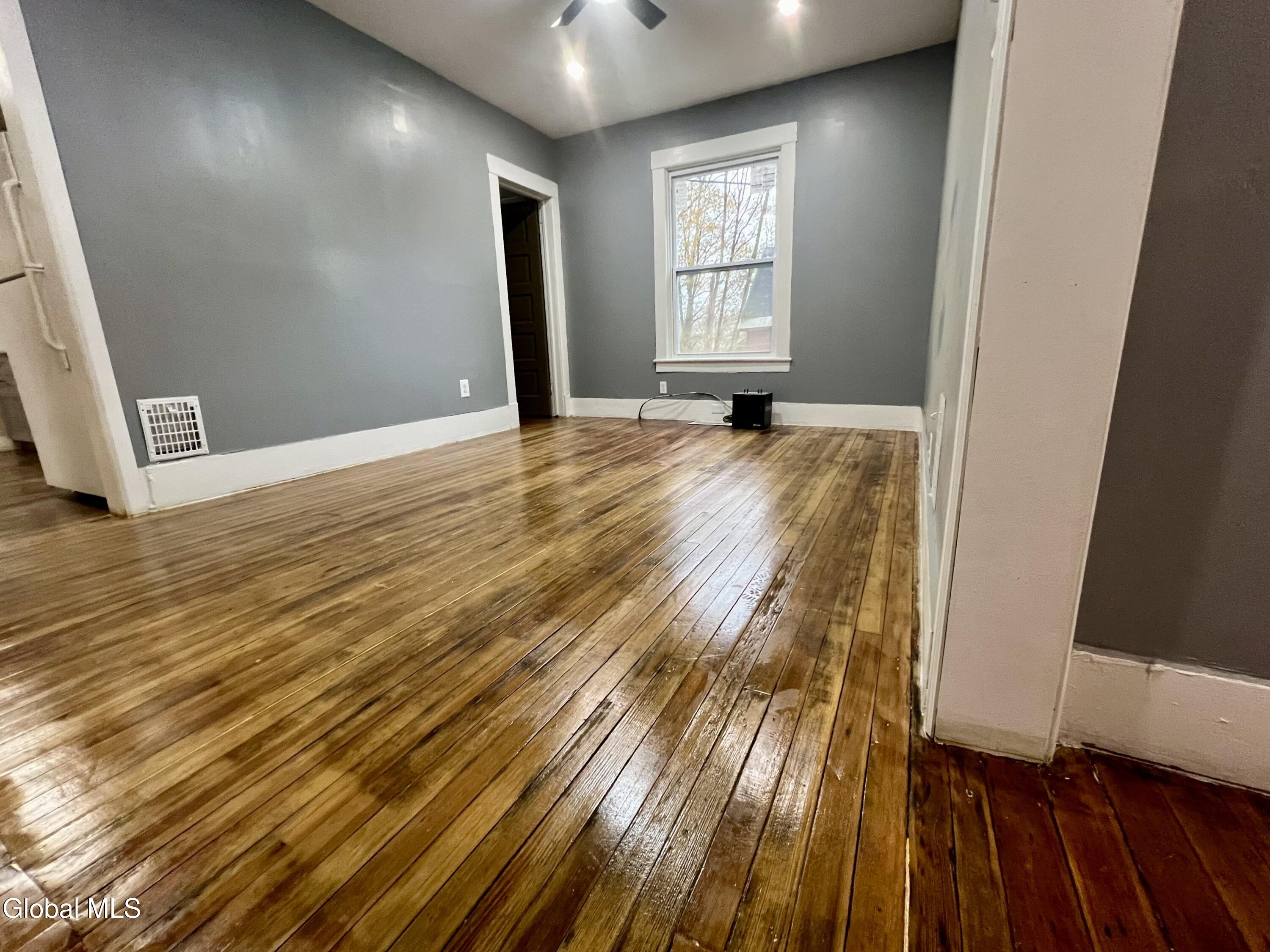 213 Vrooman Avenue, Unit 1 Amsterdam, NY 12010 - Photo 8 of 19 IMG_8229