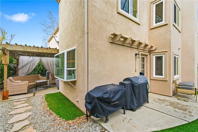 $4,800 | 4302 Oak Glen Street, Calabasas, CA 91302