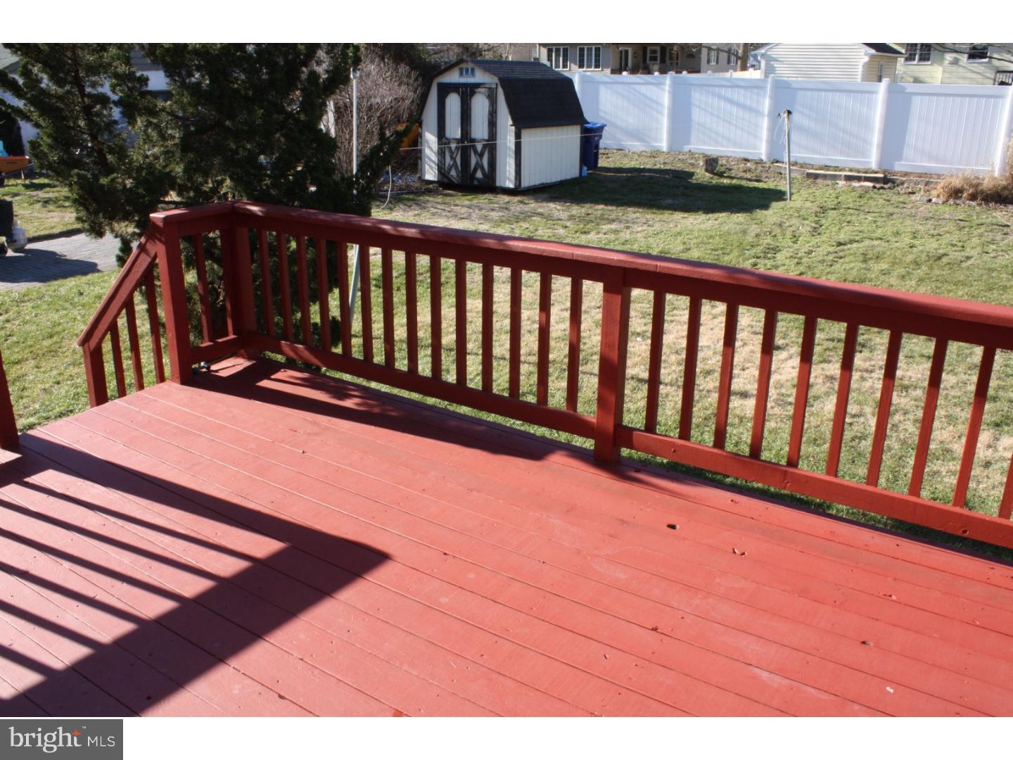 15 Cuthbert Road Cinnaminson, NJ 08077 - Photo 17 of 20 Deck