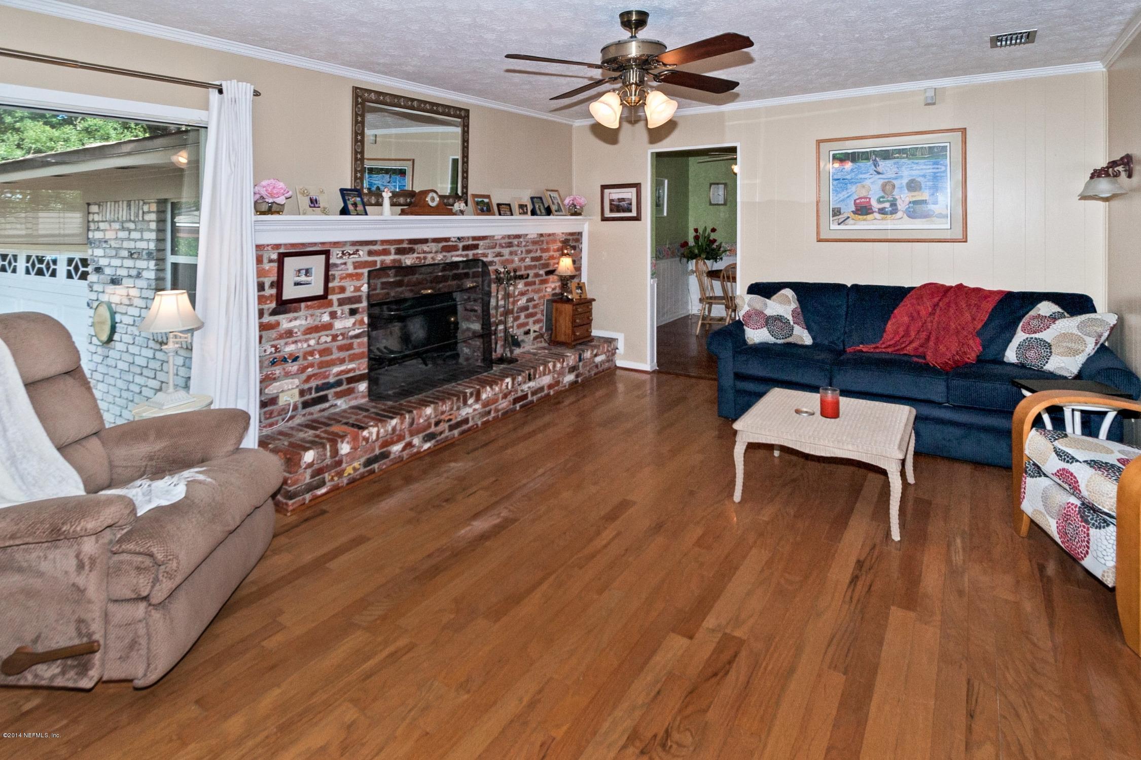 1841 Raley Road Jacksonville, FL 32225 - Photo 8 of 21 family_room