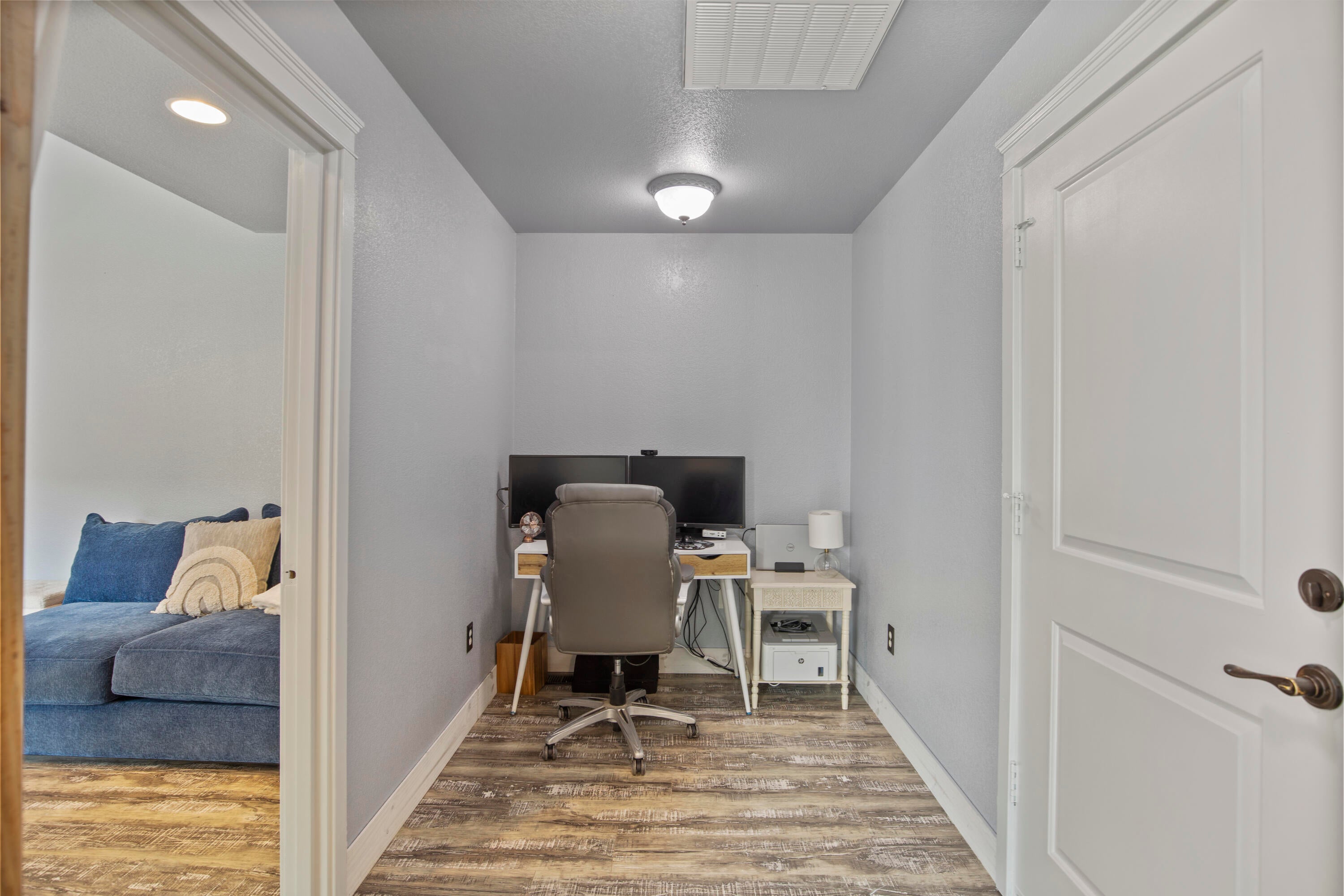 278 Echo Way Eagle Point, OR 97524 - Photo 11 of 28 0R1A4891