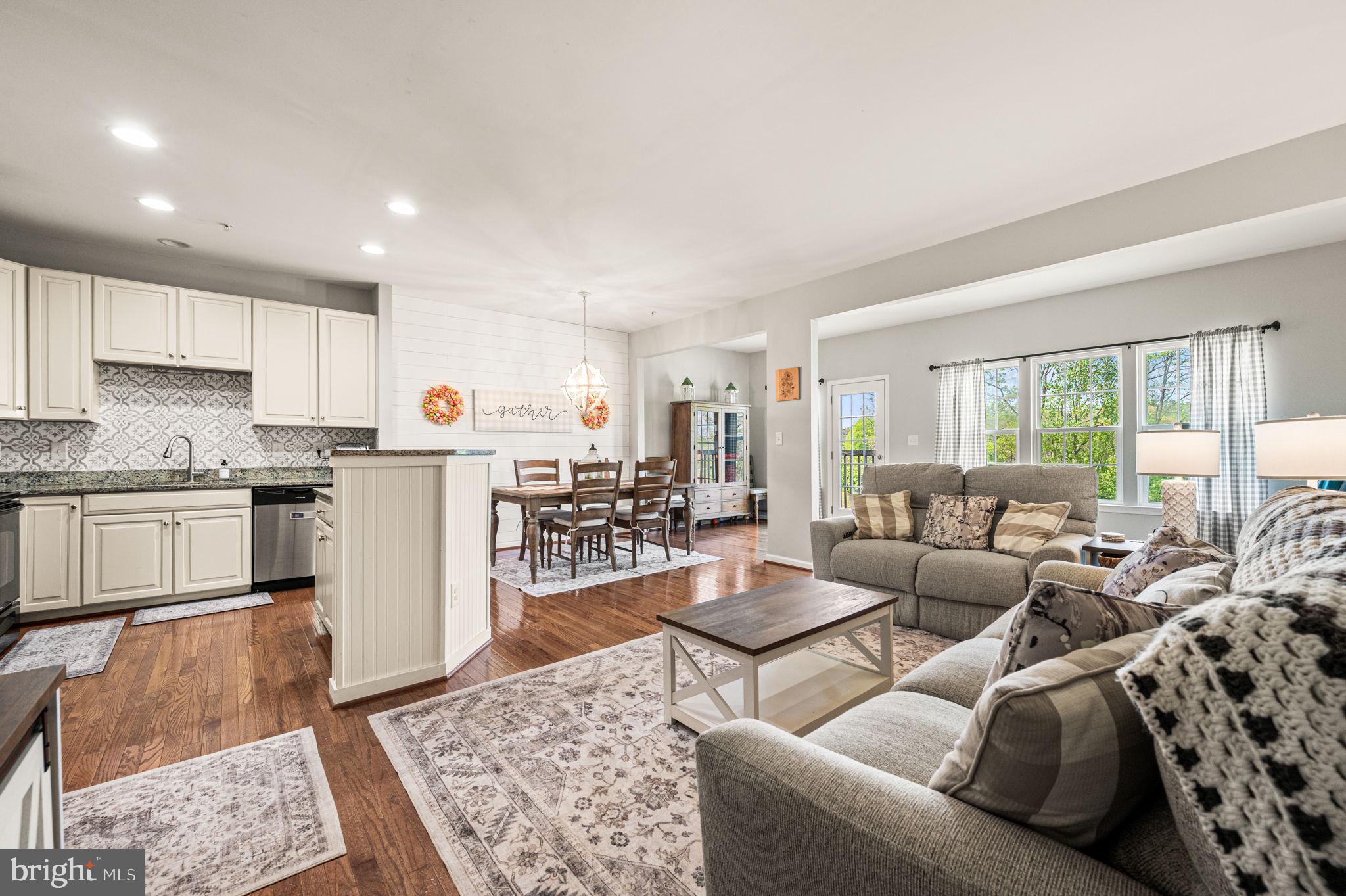 181 Tulsk Road Avondale, PA 19311 - Photo 18 of 37 Open, bright and made for everyday living