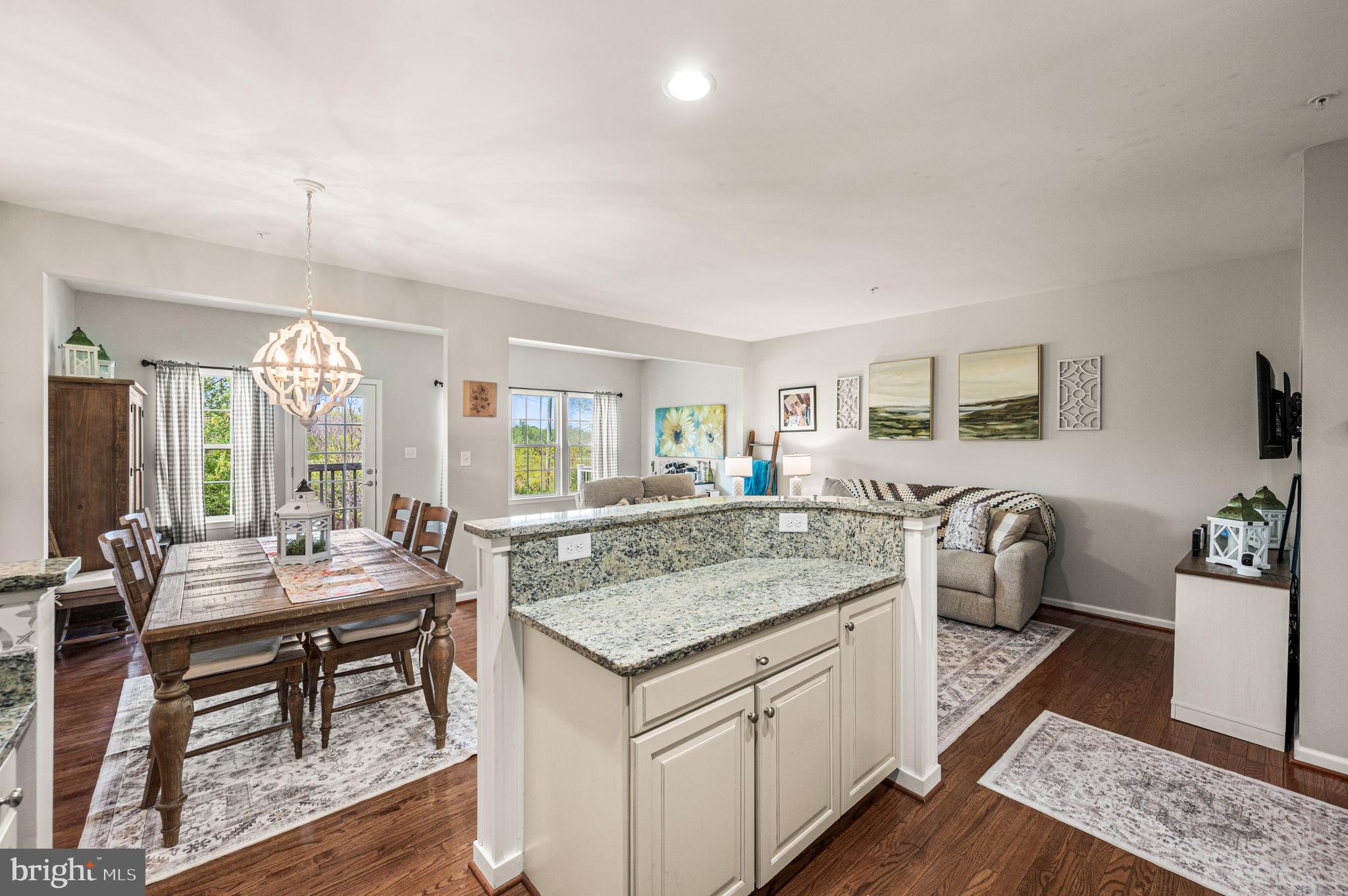 181 Tulsk Road Avondale, PA 19311 - Photo 7 of 37 Open layout perfect for everyday living