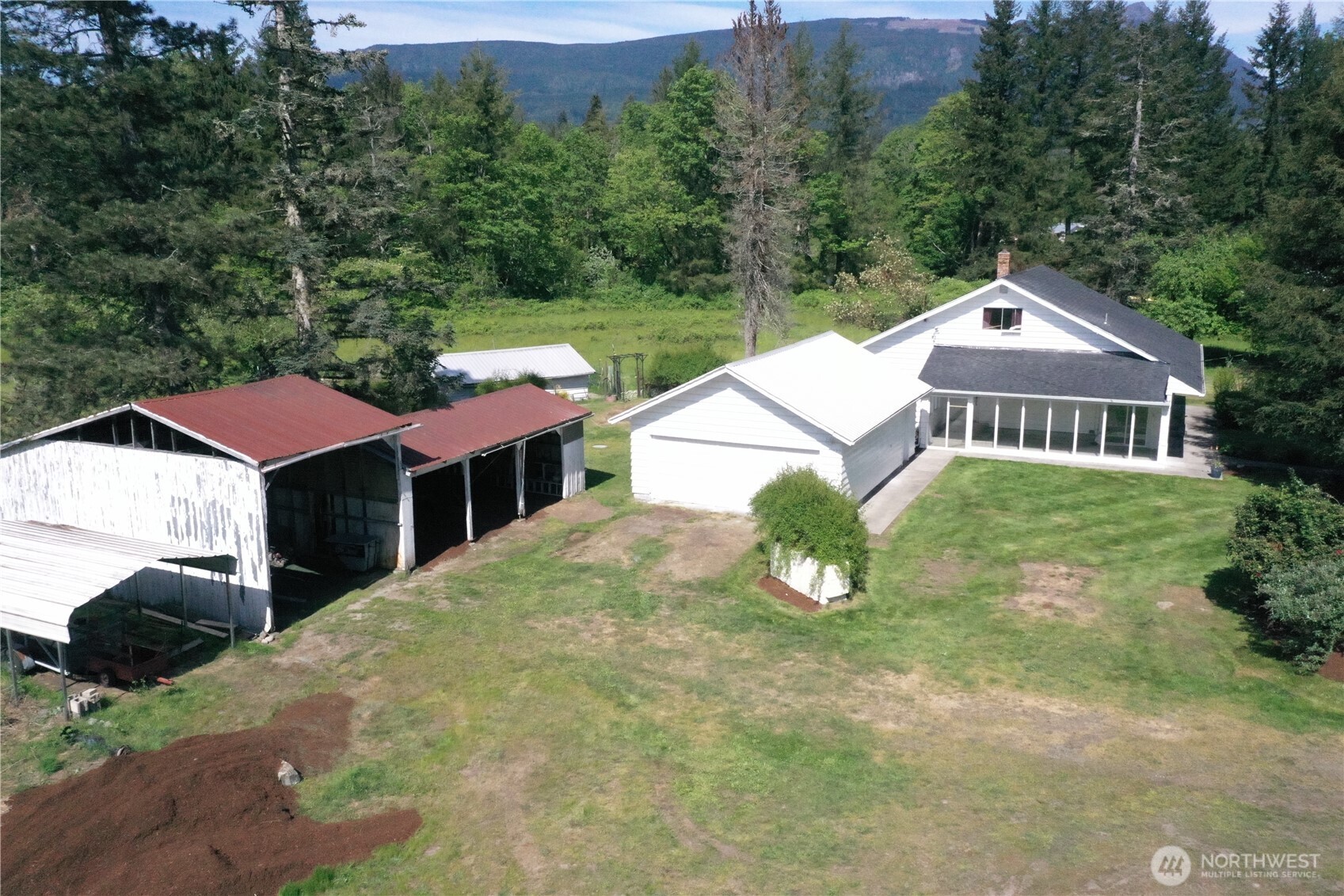 38013 Highway 2 Sultan, WA 98294 - Photo 31 of 33