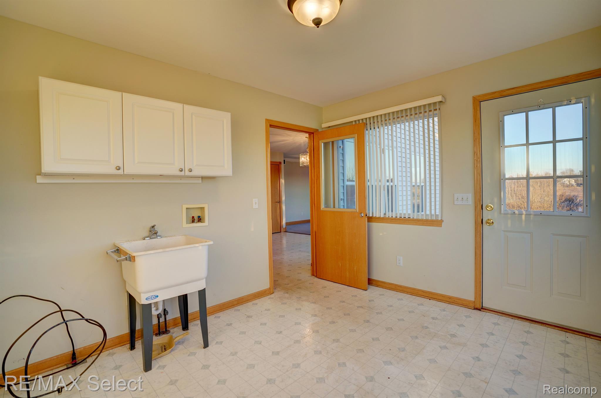 5359 Kelly Road Flint, MI 48504 - Photo 26 of 41 Gallery Image 26