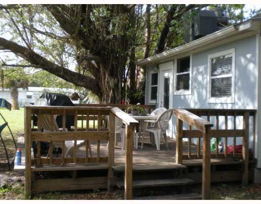 1005 West Midway Road Fort Pierce, FL 34982 - Photo 3 of 6 Additional Photo