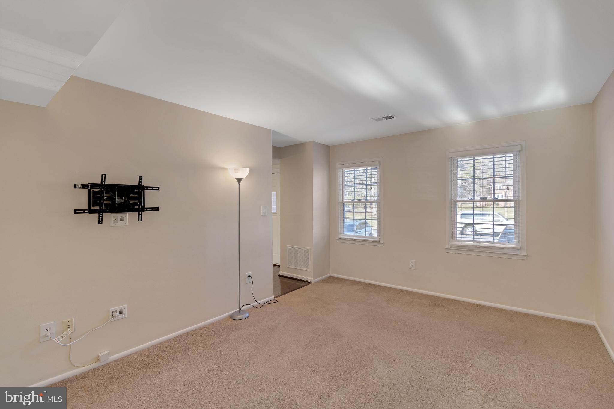 8331 Moline Place Springfield, VA 22153 - Photo 8 of 31 Spacious living room with lots of lot